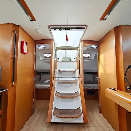 Unique Yacht Near Historic Valletta * Pietà