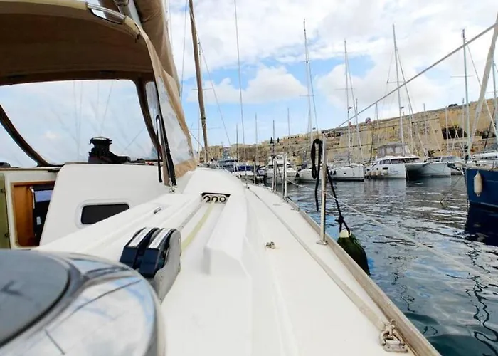 Holiday home Unique Yacht Near Historic Valletta Pieta